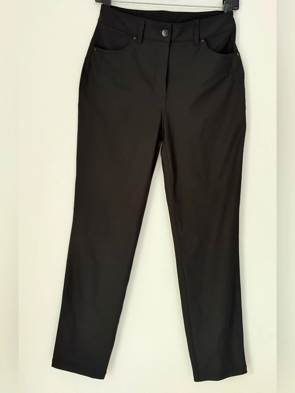 lululemon athletica Lululemon City Sleek 5 Pocket Black Ponte Ankle Pants sz 4